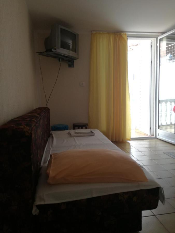 Miron Apart&Rooms Rafajlovići Eksteriør bilde