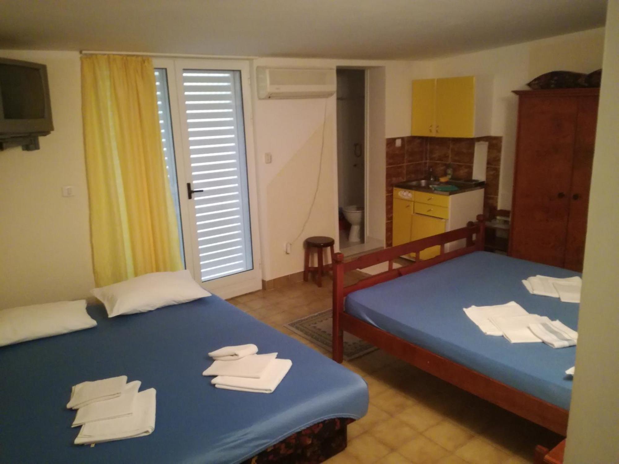 Miron Apart&Rooms Rafajlovići Eksteriør bilde